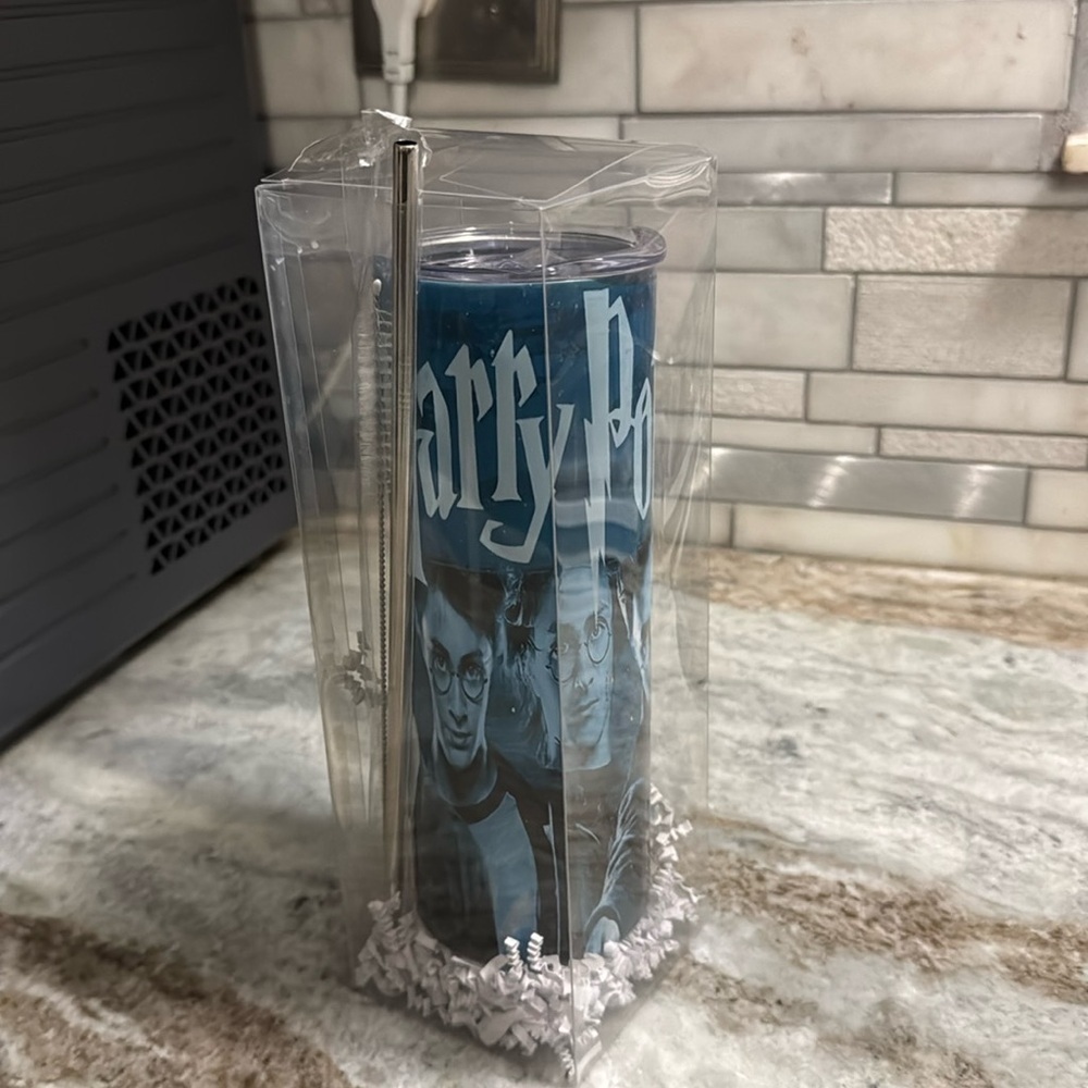 Harry Potter 20oz skinny tumbler
